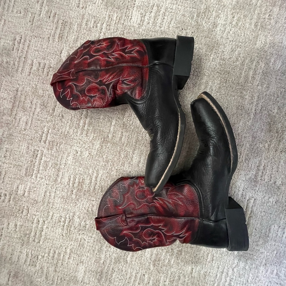 Ariat Cowboy Boots